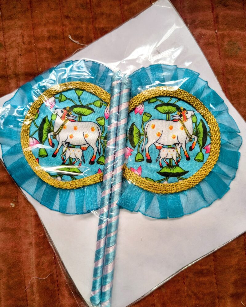 hand fen sky blue cow loutus print colour 5x3inch